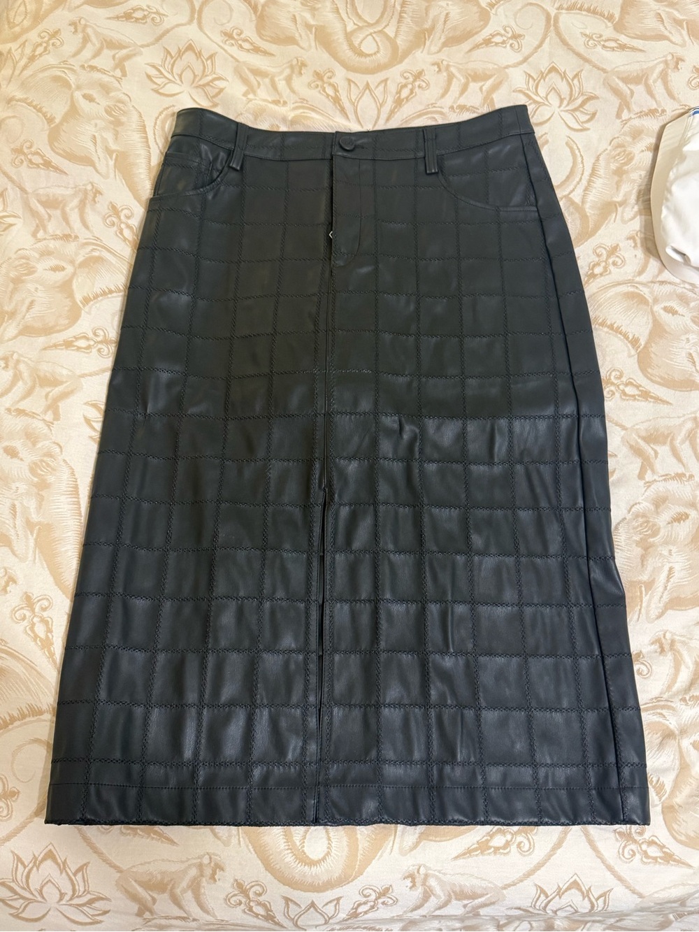 Halogen Black Quilted Faux Leather Midi Skirt